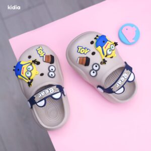 كروكس أطفال minions